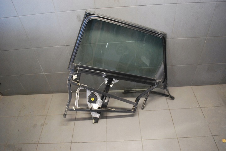 фото №7, Механизм стёкла стекло audi a6 c5 avant правые зад