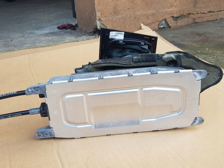 фото №13, Домкрат + тросы коробки передач / audi a3 8p - 1.4 tfsi - механическая коробка передач 6 коробки передач / исправный