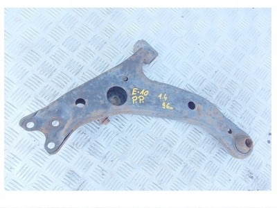 фото №1, Toyota corolla e10 1.4 96r - важіль правий перед