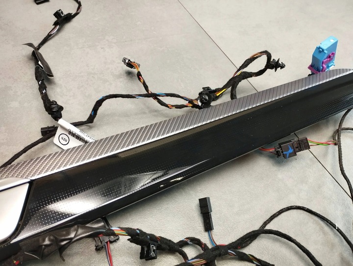 фото №16, Vw arteon r планки декори декоративний led карбон