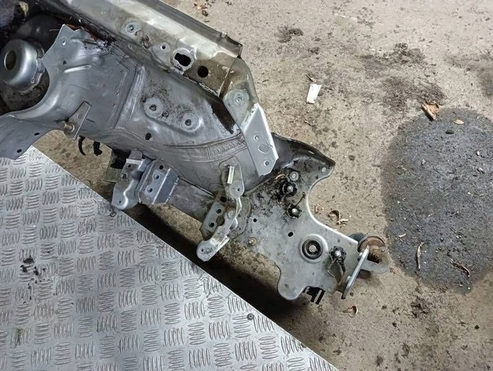 фото №4, Четверть лонжерон левая перед vw golf v plus