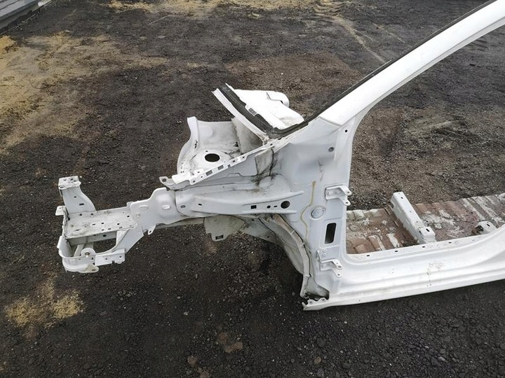 фото №4, Четверть лонжерон левая крыло зад стойка порог peugeot 208 i 5d