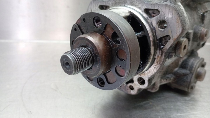 фото №6, Насос паливна рейка  90501099 0470504003 opel astra zafira 2.0 dti