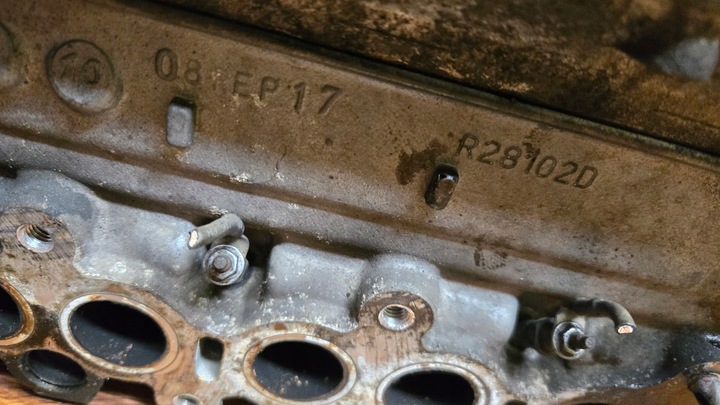 фото №8, Головка двигуна 9641752610 volvo v50 2.0 d 136 km 03-11