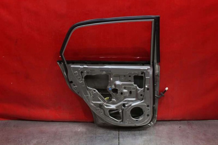 фото №10, Двері ліві зад задні k36g nissan tiida 1 i sedan 04-08