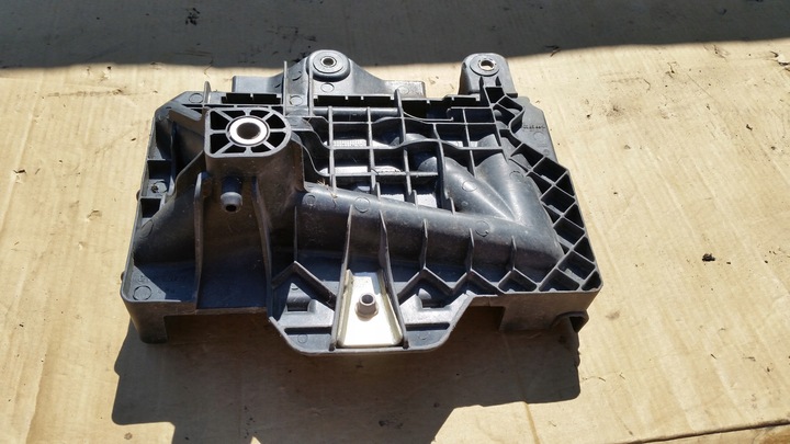 фото №5, Основа акумулятора vw skoda audi 6q0915331d