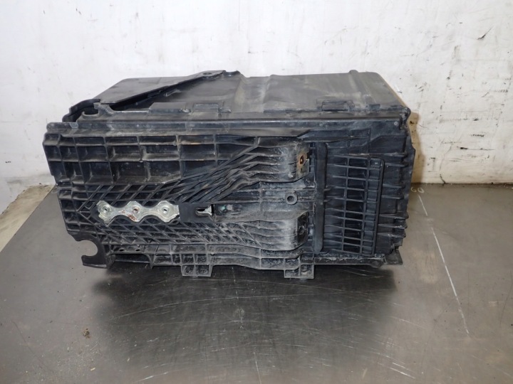 фото №6, Корпус акумулятора ford mondeo mk4 2.0tdci