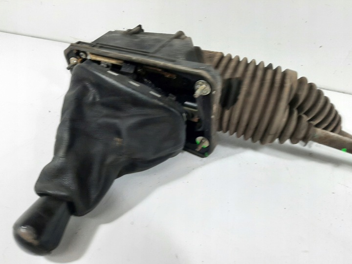 фото №13, Audi a6 c5 sedan 2.4 30v 01r выборщик домкрат коробки передач тяги 8d0711290c
