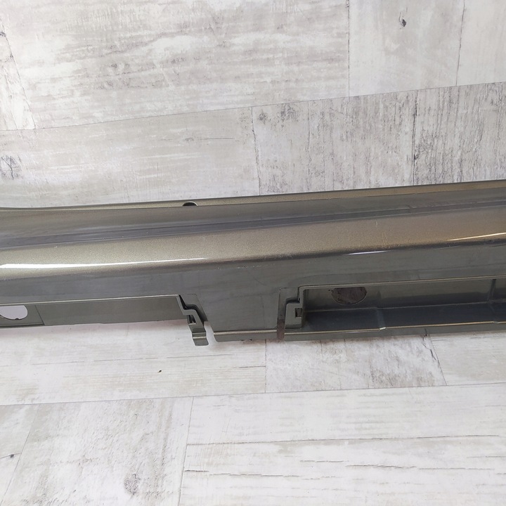 фото №5, Toyota yaris iv 20- планка порогова накладка права 75850-k0080