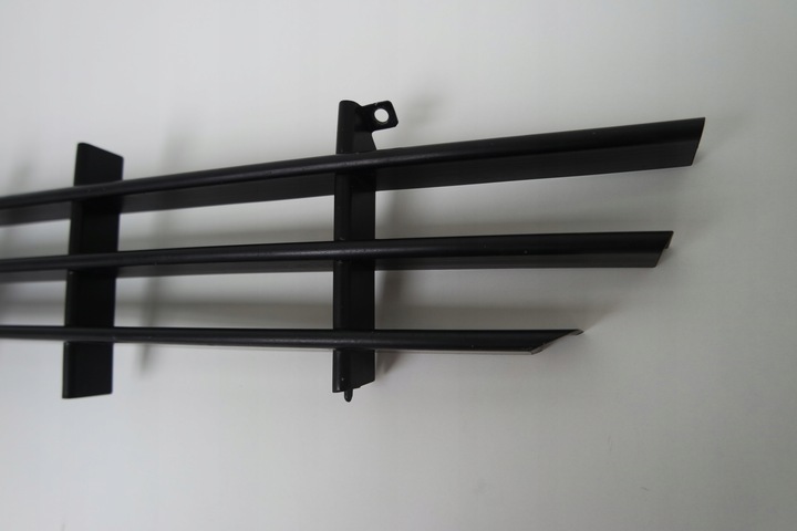 фото №9, 64122200 решітка радіатора решітка бампера ferrari 355