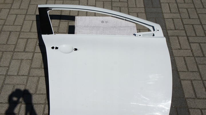 фото №1, Передние правые дверь renault zoe