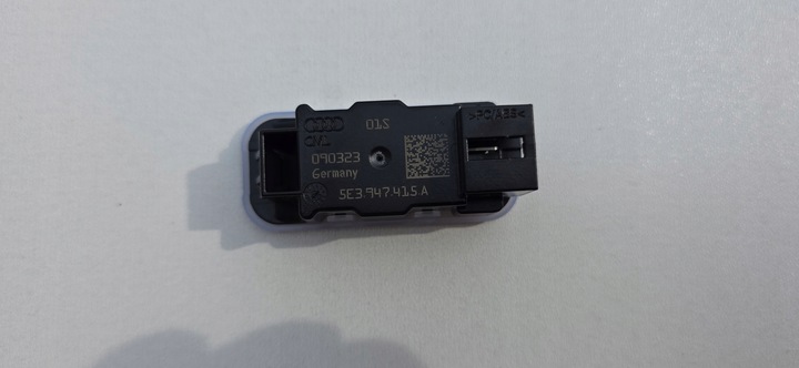 фото №3, Skoda octavia iv 4 kodiaq лампа кабіни освітлення світло led 5e3947415a