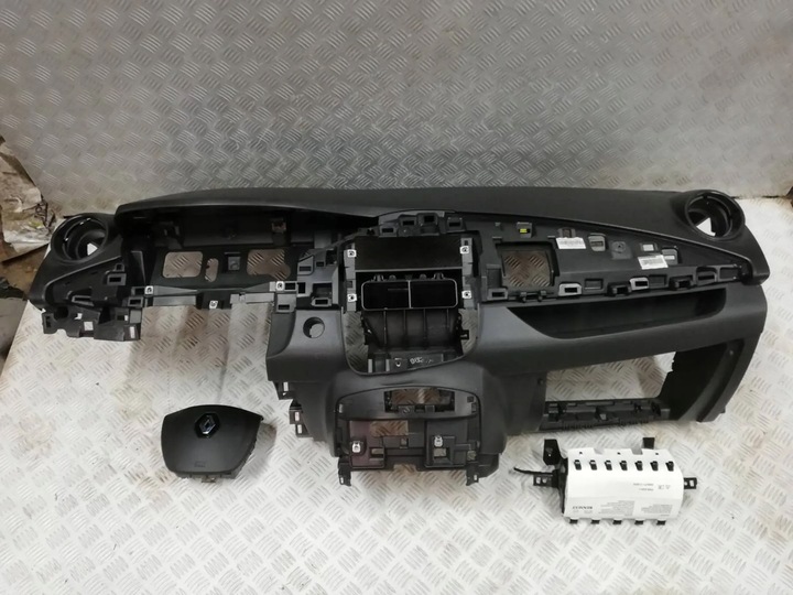 фото №1, Renault zoe панель консоль подушки подушка безпеки