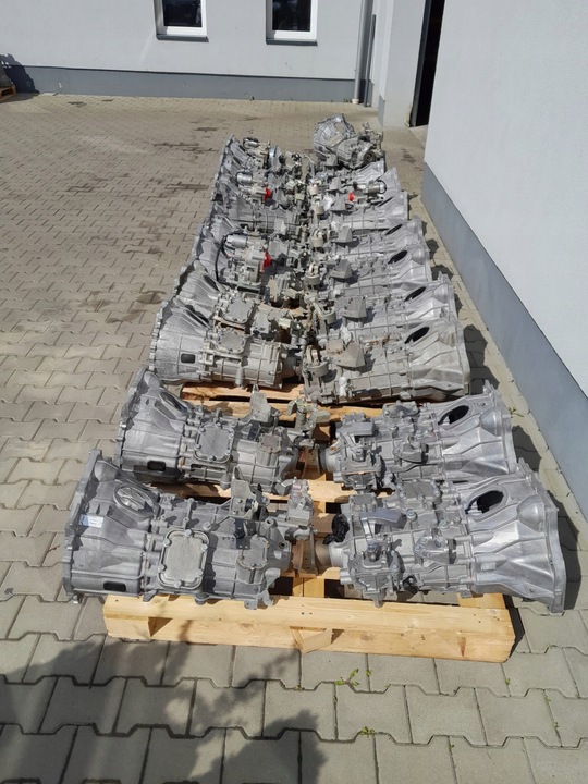 фото №12, Коробка передач коробки передач 6 iveco daily 3.0 14 8873021 тип 2840.6 20m17