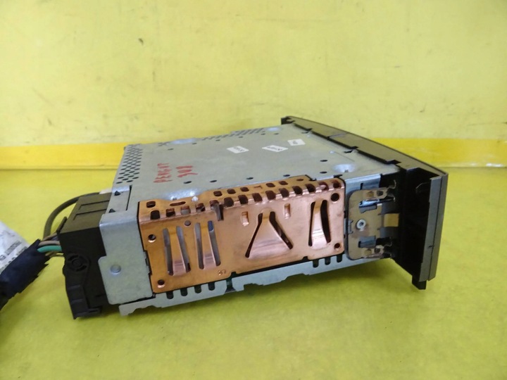 фото №10, Радіо заводські peugeot 308 96650205xh nr71