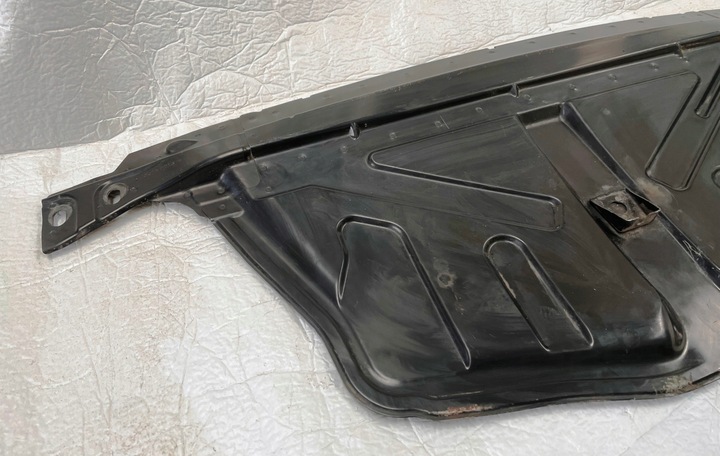 фото №7, Защита стены перегородки mercedes rclass 251 06-17