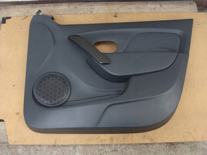 фото №1, Боковина оббивка двері праві перед переднє dacia sandero ii hb рестайлінг