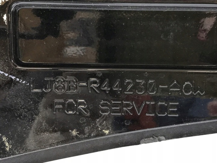 фото №11, Ford mustang mach-e спойлер спойлер lj8b-r44230-acw