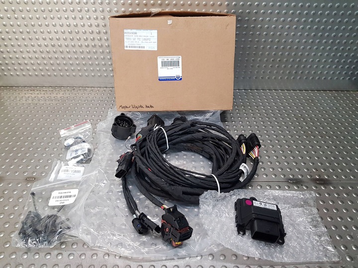 фото №1, Набор провод эвакуатора прицепы 13 pin 82216361aa jeep wrangler l 18-