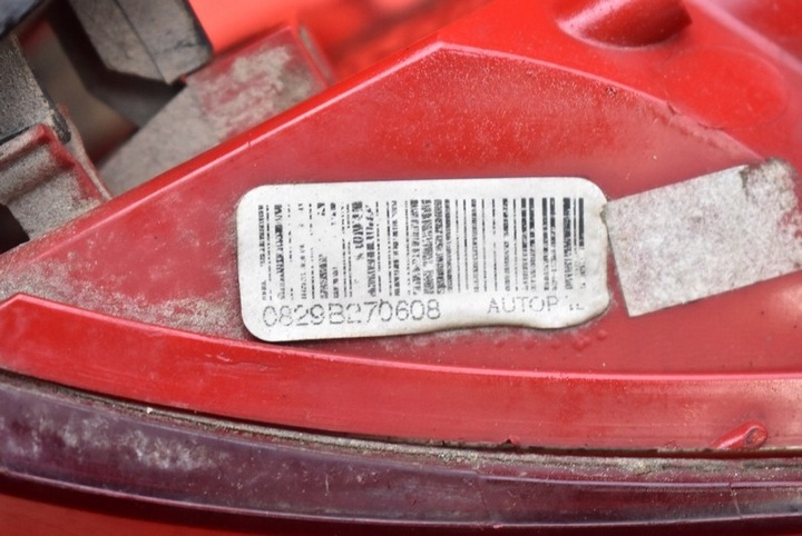 фото №8, Лампа правая зад задняя vp8x8x-13404-ax citroen c5 ii x7 iii универсал 08-17