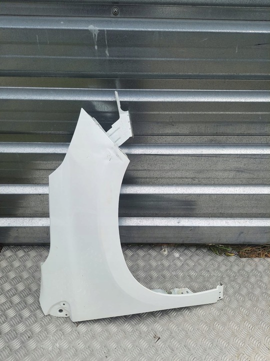 фото №1, Крыло правый перед переднее peugeot 2008 рестайлинг