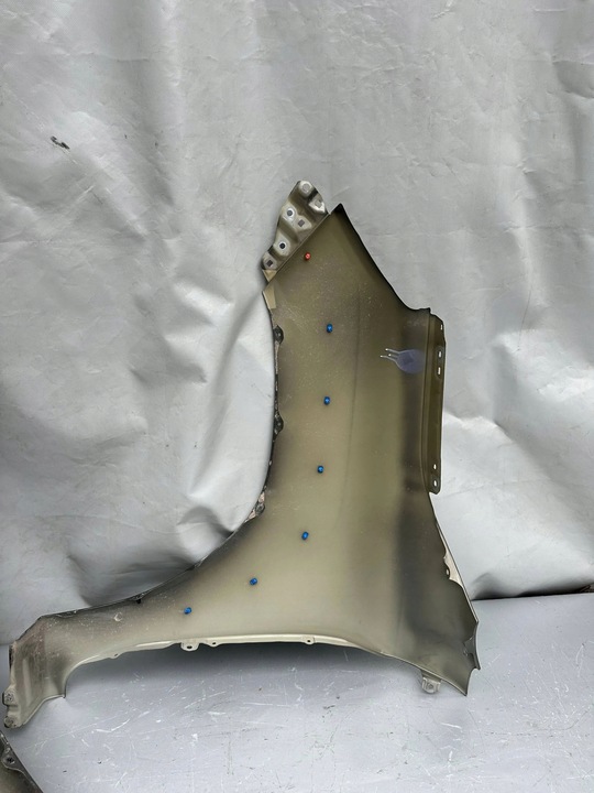 фото №7, Toyota hilux viii 8 2015-2020 крыло переднее правые левый перед комплект