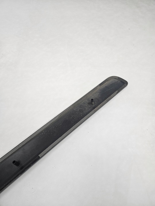 фото №12, Mitsubishi colt czc cabrio 2004 - молдинг накладка na дверь правая 98044506