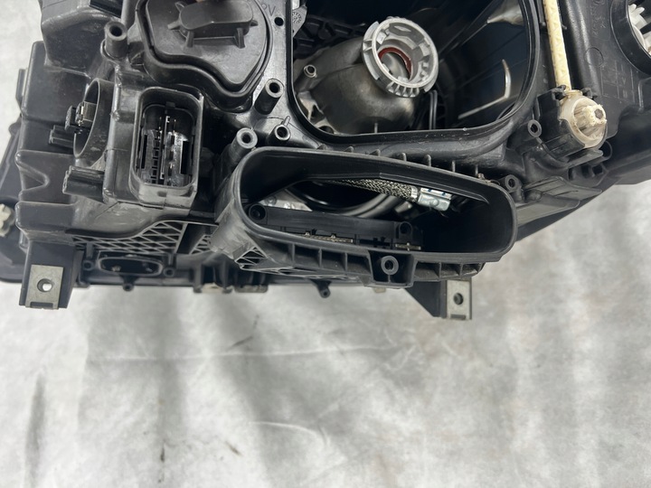 фото №9, Лампа права перед bmw f10 f11 ксенон