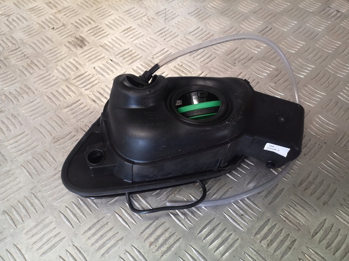 фото №5, Vw golf vii 7 рестайлинг 2.0d крышка заливка топлива adblue