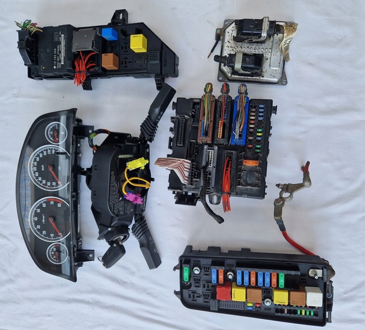 фото №1, Opel vectra c 1.8 набор стартовый блок управления 55355631