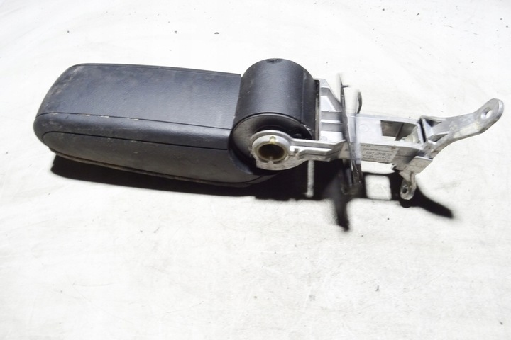 фото №1, Підлокітник audi a6 4b2, c5 4b0864207c 2003