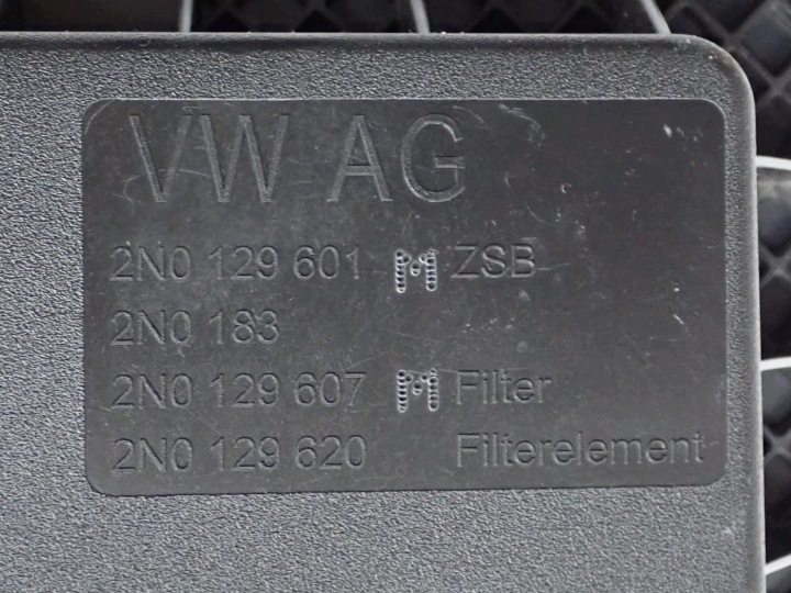фото №7, Корпус фільтра повітря оригінал 2n0129601 vw crafter ii 7c man tge 21r