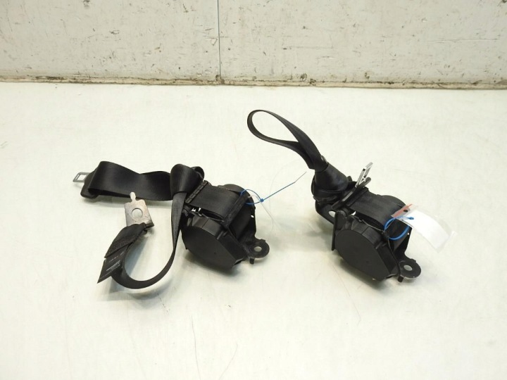 фото №7, Pas безпеки зад renault clio iv універсал 888401878r