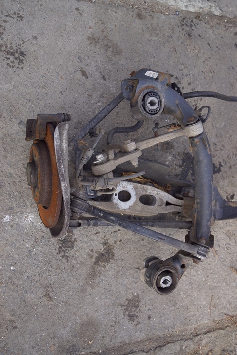 фото №8, Балка подвешивание зад audi a4 b9 8w0505235ae