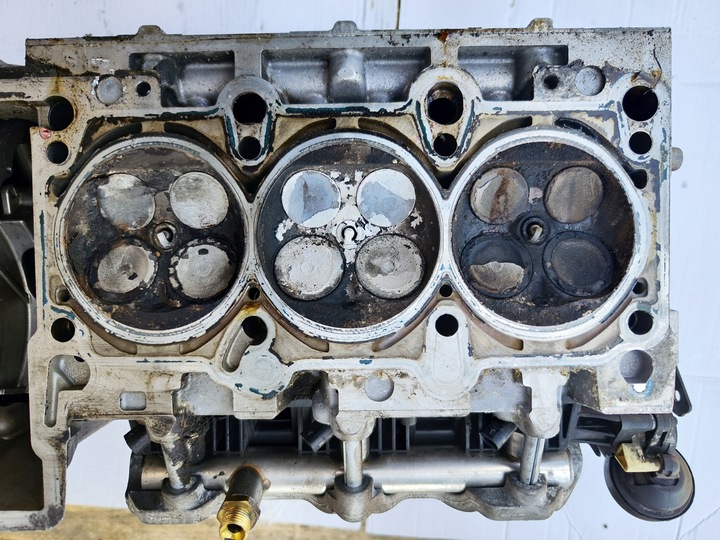 фото №6, Головка audi a6 4g c7 3.0 tfsi 06e103404m