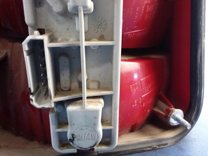 фото №6, Skoda fabia i 6y hb лампа зад права 6y6945112b