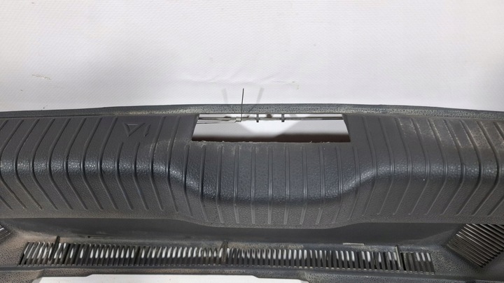 фото №6, Volkswagen polo 2004 зад другие элементы отделка багажника