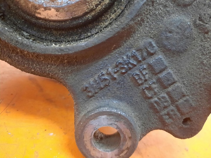 фото №3, Ford focus c-max i 03-07 поворотный кулак правая перед передняя 3m51-3k170 csda
