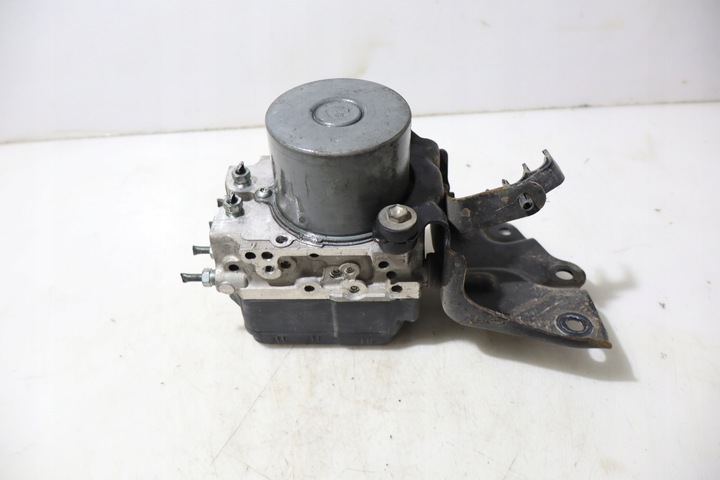 фото №1, Насос abs toyota rav4 iii рестайлинг 2.2d4d