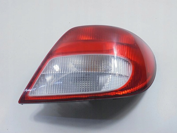 фото №11, Impreza ii 01-03 лампа зад права універсал oew26060a