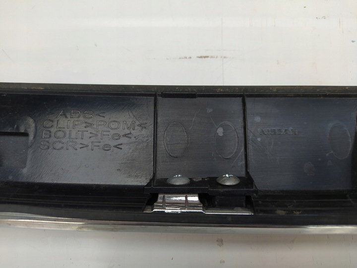 фото №11, Накладка хром кришки багажника - infiniti qx30