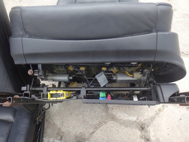 фото №8, Комплект сидений сиденья диван зад чёрная кожа подогрев bmw x5 e70 европа