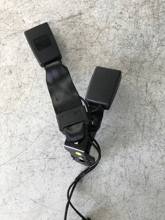 фото №3, Застёжки ремня зад audi a1 8x 8x4857739c