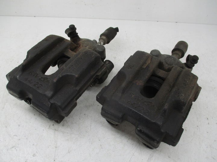 фото №10, Bmw e91 e90 e92 330 тормоза зажимы swap комплект 330mm 336mm