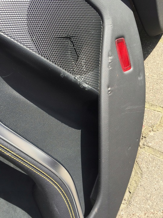 фото №10, Mercedes cla 45 amg w117 боковина дверь обивка shooting break