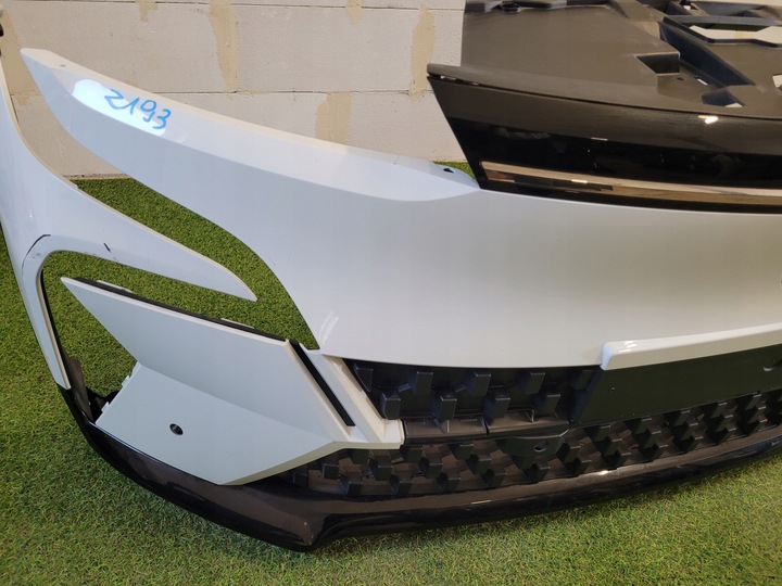 фото №5, Renault megane v 5 e-tech бампер перед переднє