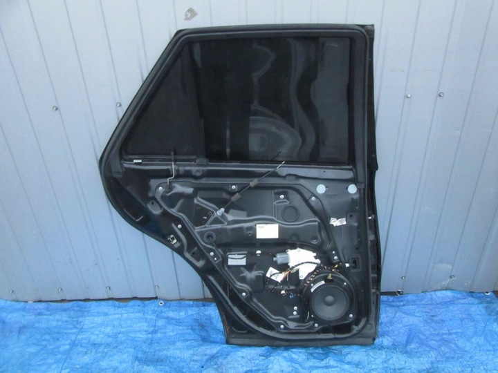 фото №7, Mercedes ml w164 2007 дверь правые левая зад