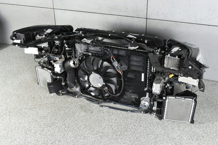 фото №11, Bmw x1 u11 лампи перед адаптивний led підсилювач лобове радіатор m35ix 3.5