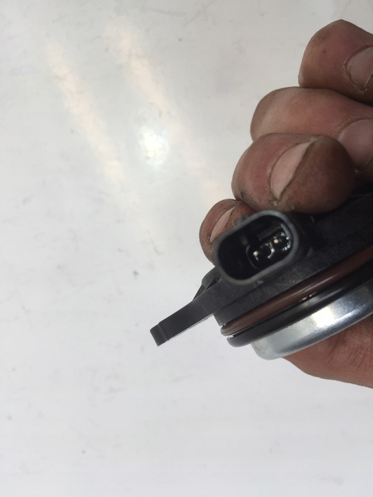 фото №3, Hyundai tucson iv 1.6 гібрид електроклапан масла