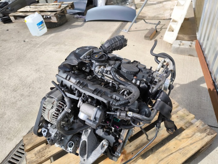фото №9, Двигатель комплектный audi a4 a5 q5 1.8 tfsi cab cabb 2